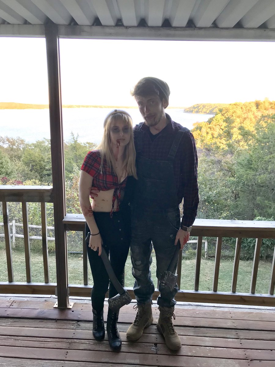aleeexxiisss21's tweet photo. Day two, Oklahoma 👻 https://t.co/mzg8kyw5QH