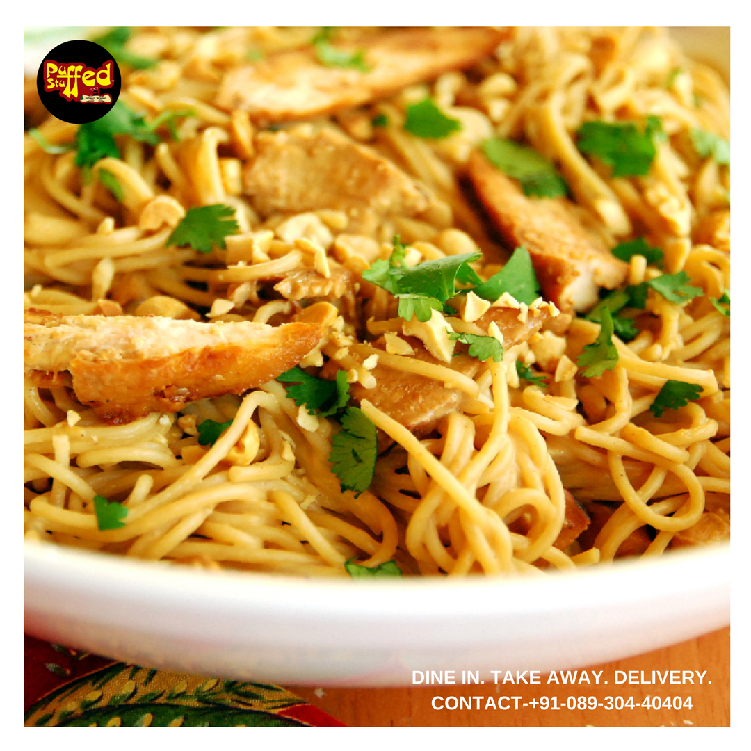 PuffedStuffed's tweet photo. Chicken in my mind. #chickennoodles #puffedstuffed #padman #update #sundaymorning #Mannkibaat https://t.co/hTJVyk4NTO