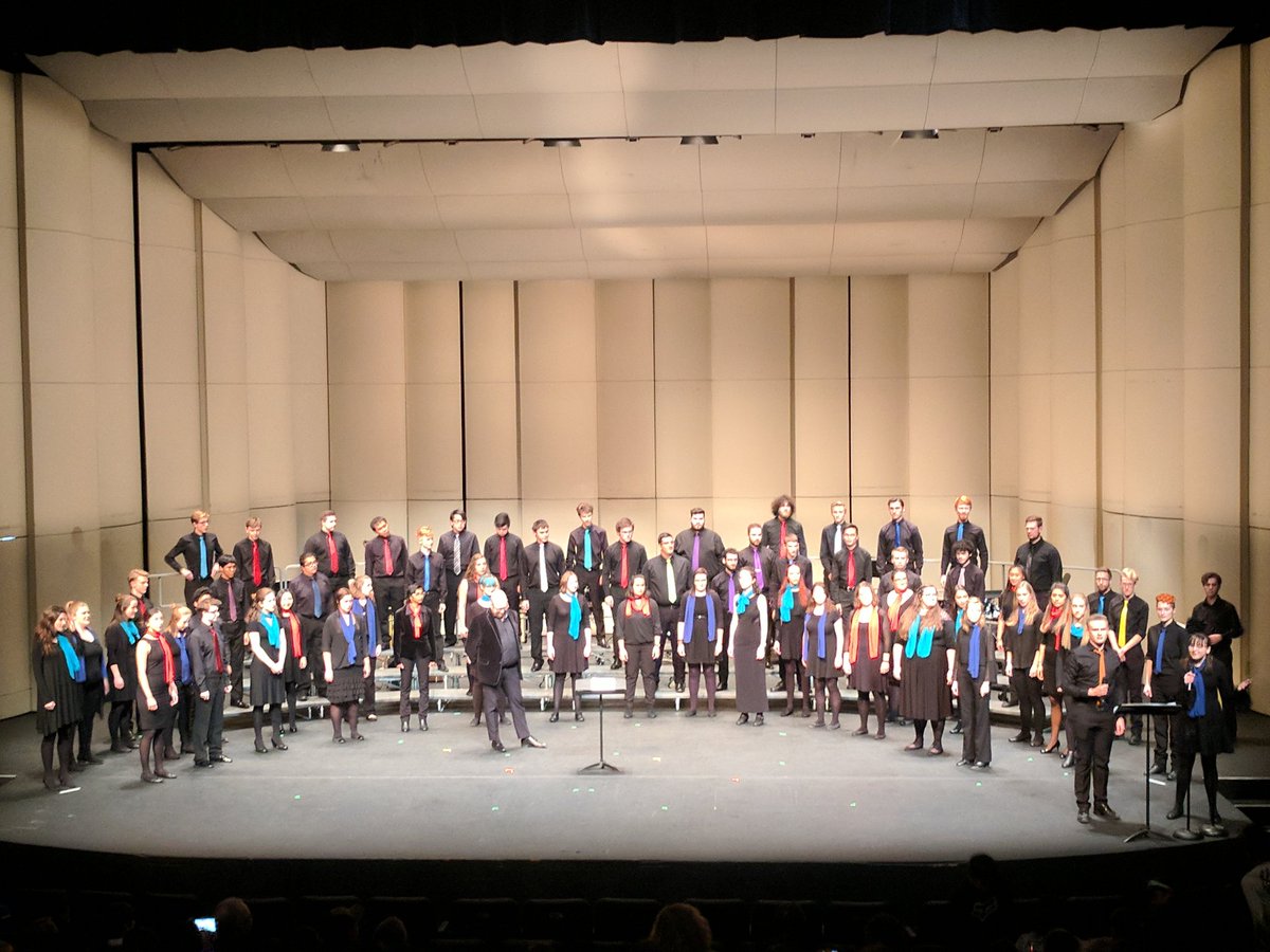 FCHSAHSFAMusic's tweet photo. PROUD of our @fchs_falcons musicians for representing #fchs #ahsfa and @townofokotoks  in the AB honour choir &amp; band w/ such joy &amp; passion. https://t.co/xCjushTG1w