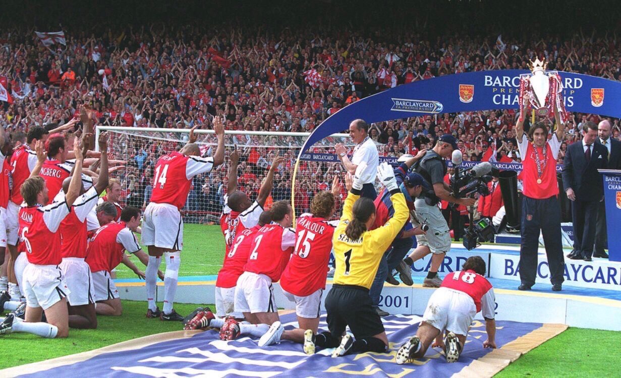 Happy Birthday to Robert Pires! 

An Arsenal Legend! 