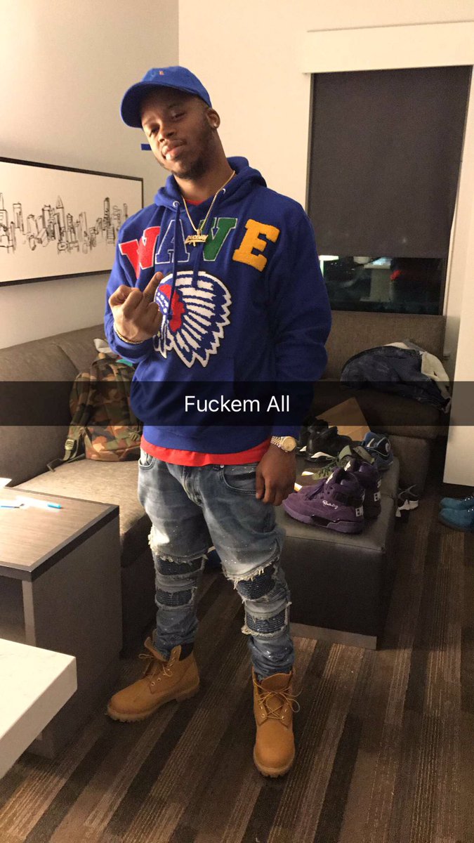 duckmane907's tweet photo. Waves 🌊 https://t.co/77KNlbiYo4