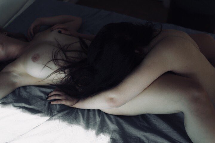 ppppxqz's tweet photo. มีแฟนเป็นผู้หญิงมันก็ดีนะคุณ  #ยืมเมจforsex https://t.co/XYbJbiRomS