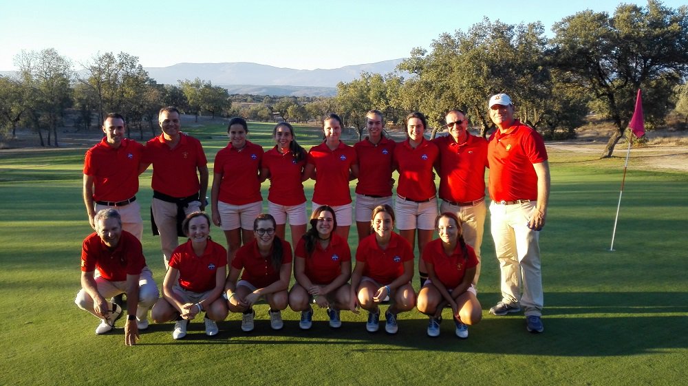 Las chicas del Comité Técnico Femenino preparan en <a href="/TalayuelaGolf/">Talayuela Golf</a> la temporada 2018 ⛳️🏌️‍♀️💪