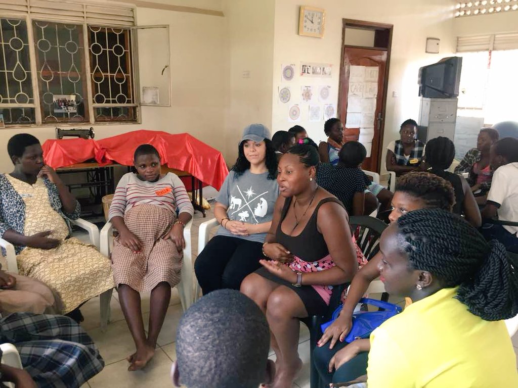 rotaractladies's tweet photo. @D9211ROTARACT We spread out in different groups to share knowledge about pregnancy and life skills. Thank you Team Pink. #RLaw17 https://t.co/pBbT0gVfuj