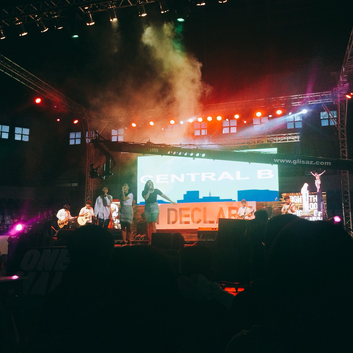 fhayuholic's tweet photo. #MetroCon2017 #iDeclare https://t.co/Uc7gBeC4AT