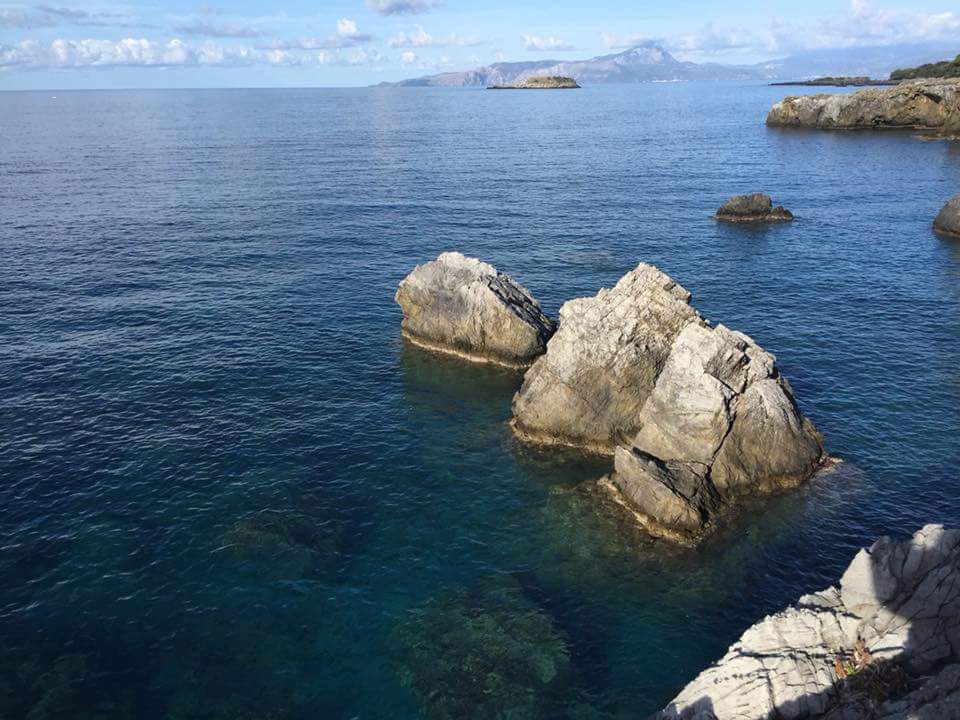 visitmaratea's tweet photo. Autunno a #Maratea! #BuonaDomenica a tutti! Vi aspettiamo in #Basilicata https://t.co/SzaBPfZmTM