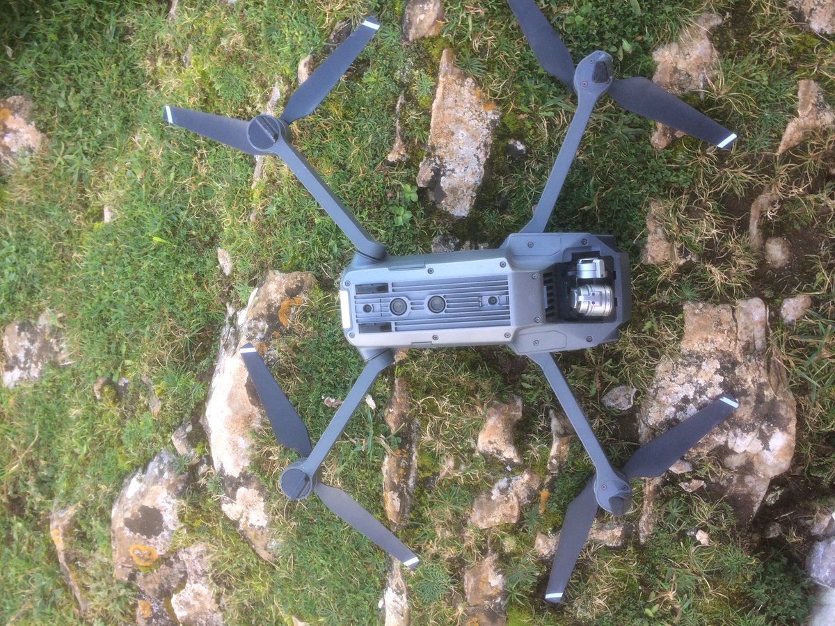 goweradventures's tweet photo. Early morning Drone recovery between Three Cliffs and Southgate. https://t.co/TvkrDd4s0U