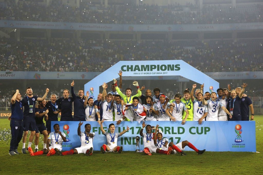 WORLD CHAMPIONNSSSS!!!!!! Thank you for all the support from everyone. ❤️❤️ 🏆 Shout-out my bro <a href="/PhilFoden/">Phil Foden</a> on winning golden boy also!!