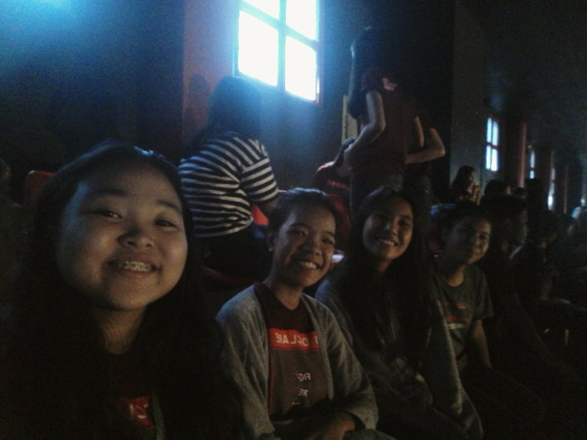 nielleja_24's tweet photo. #Metrocon2017 sisters by heart and faith ππ https://t.co/7jhkNfCRQt
