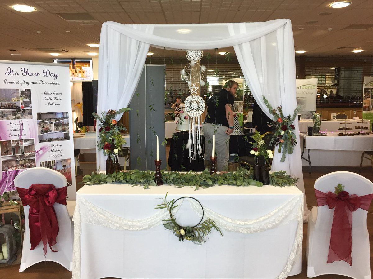 SandyParkExeter's tweet photo. Get some venue and decor inspiration from @ItsYourDayExe #SPWedFair https://t.co/UcPlcd6wLZ
