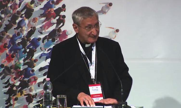 agensir's tweet photo. #illavorochevogliamo: mons. Santoro, non possiamo chiedere la novità alla politica se non la viviamo prima noi https://t.co/El6czXgKGX