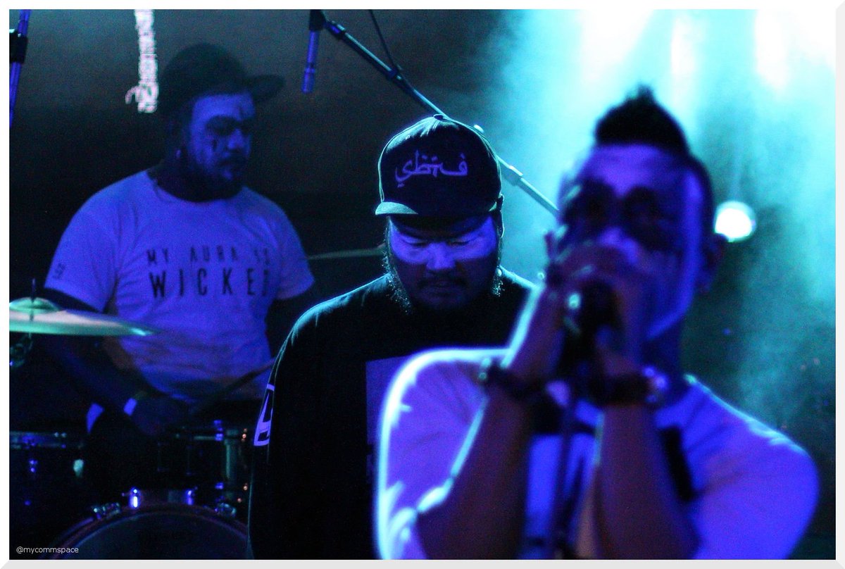 mycommspace's tweet photo. #music #band #wickedaura https://t.co/ieItSnxsq6