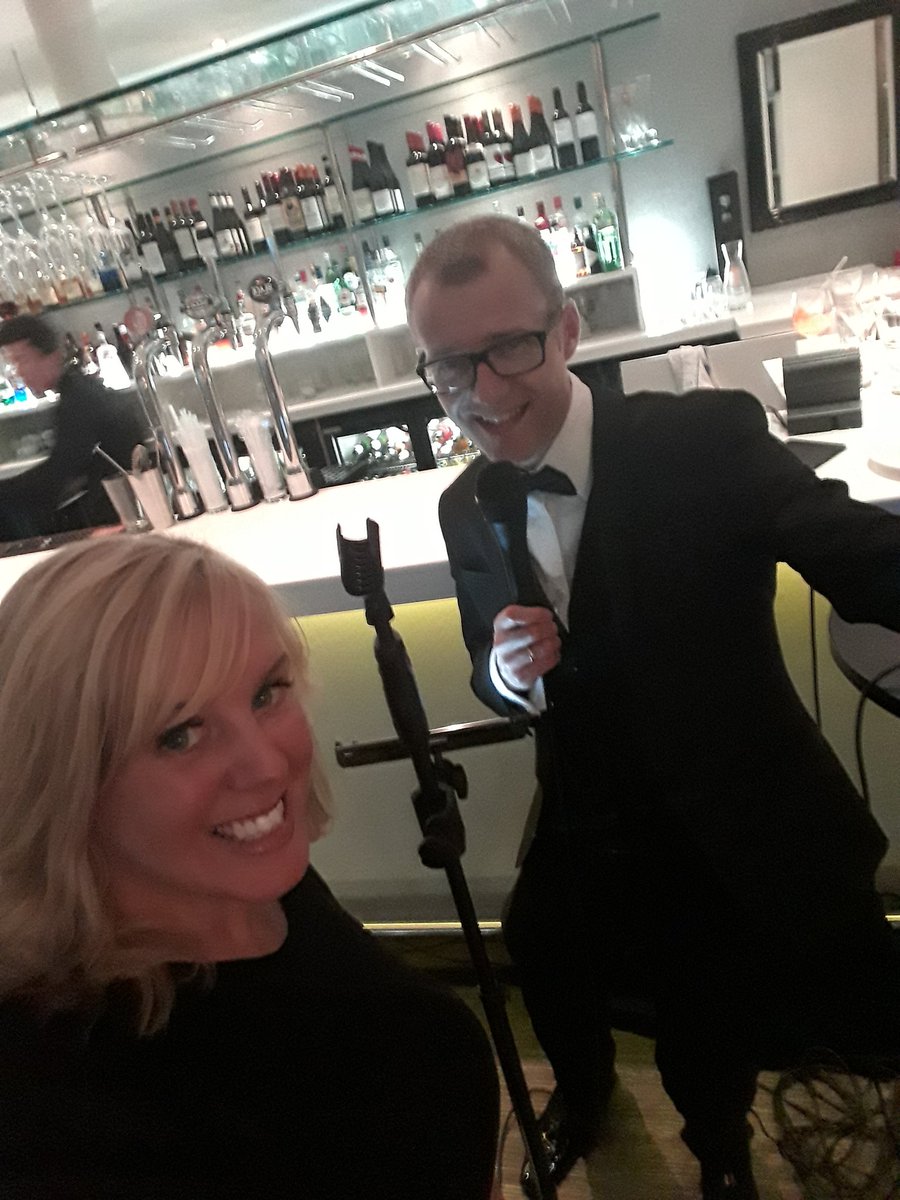 <a href="/PeteBrownSinger/">Pete Brown</a> fab meeting you on Friday - thanks for the song &amp; selfie