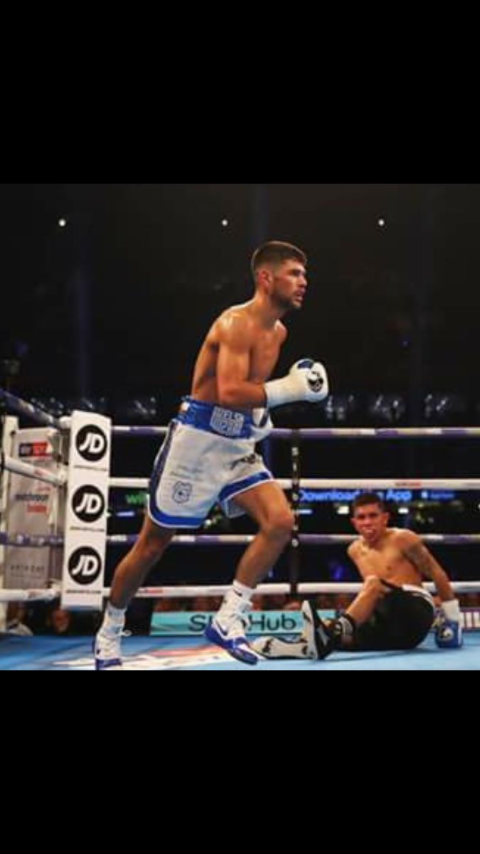 slick performance from Welsh Wizard <a href="/MatchroomBoxing/">Matchroom Boxing</a> put on a great event but next time <a href="/EddieHearn/">Eddie Hearn</a> pls put <a href="/JoeCordina_91/">Joe Cordina OLY</a> on live tv 😤   💥🥊