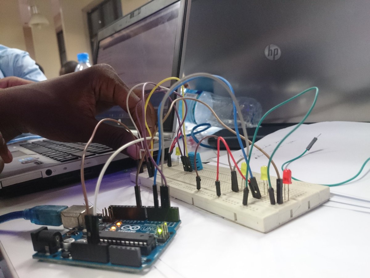 ediebax's tweet photo. #SHDDar Products on making based on different problems identified @bunihub @sciencehackday @rahabroadband #ScienceHackDay #Hacking https://t.co/flnveT2qQl