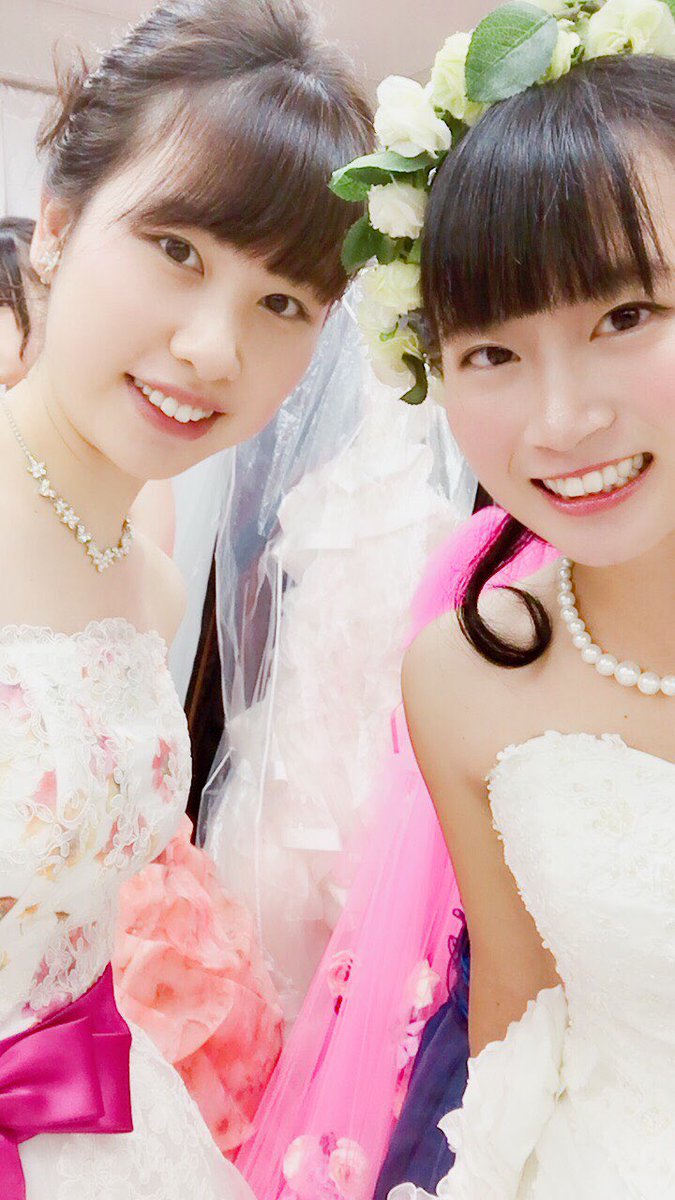 comms_yuki's tweet photo. 今回のブライダルショー
2着とも純白ドレスでした💍
純白ドレスにはリセットという意味が
あるのを皆さんご存知ですか⁇
今の私にぴったりの色‼︎
私は純白ドレスを着て
気持ちのリセットしました😊

#サロンプレーチェ
#wedding #dress 
#ブライダルモデル https://t.co/YkEG1sbHaT