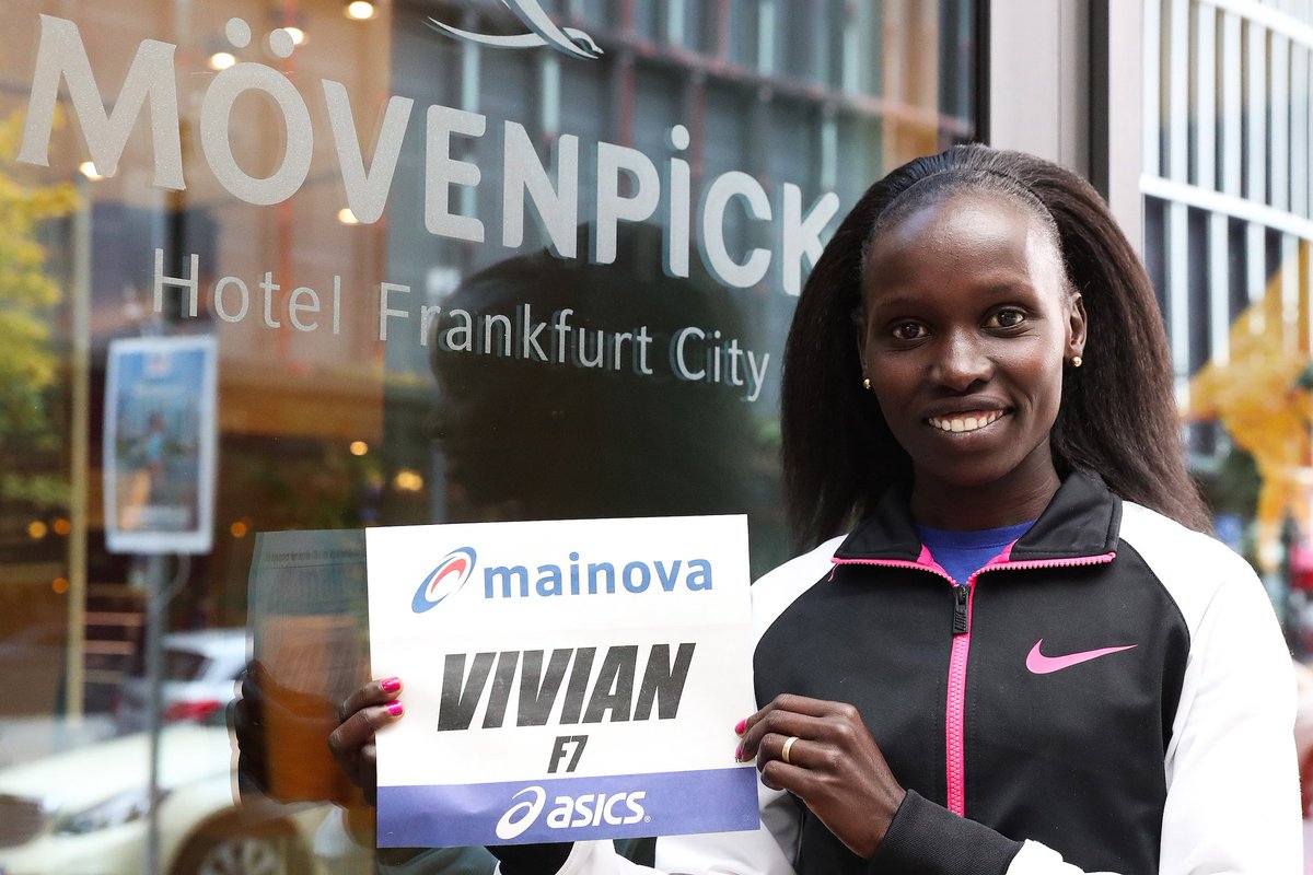 MwalimChurchill's tweet photo. Congratulations @VivianCheruiyot on winning the #FrankfurtMarathon 
 Kenya is Proud! 👏👏 #Tujiamini https://t.co/vIHxR8Swsi