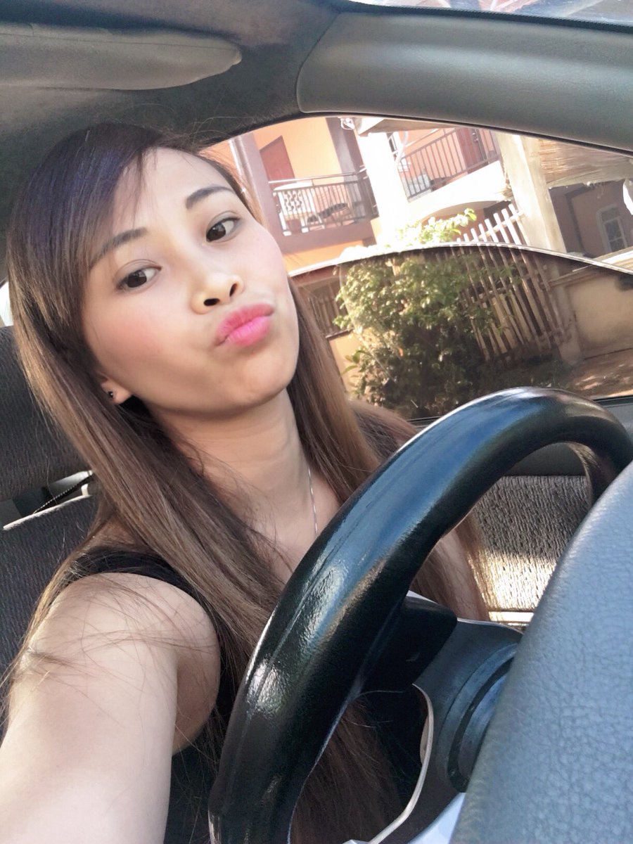 christintineeee's tweet photo. Ang tagal kong di umuwi at nakahawak ng manibela.. pero magaling na pala ko magdriveπππ #feelingko https://t.co/SW4lYORjOJ