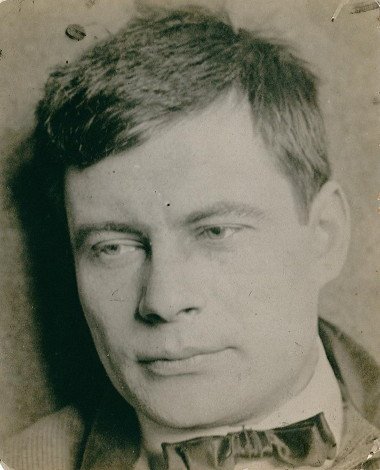sasha_weirdsley's tweet photo. My favourtite Ukrainian #modernist writer Maik Yohansen (1895-1937) was killed by the Soviet secret police 80 years ago #ExecutedRenaissance https://t.co/hrXbWyzREe