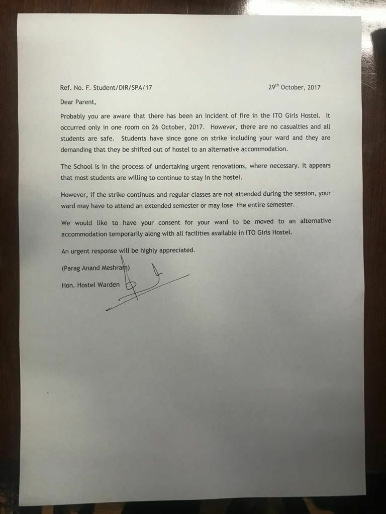 saveSPADelhi's tweet photo. They can't break us, so they try to break our parents. But we stay strong. #spadonfire @ndtv @BBCIndia @HRDMinistry @asianewsnetwork https://t.co/1VlDJGmE6I