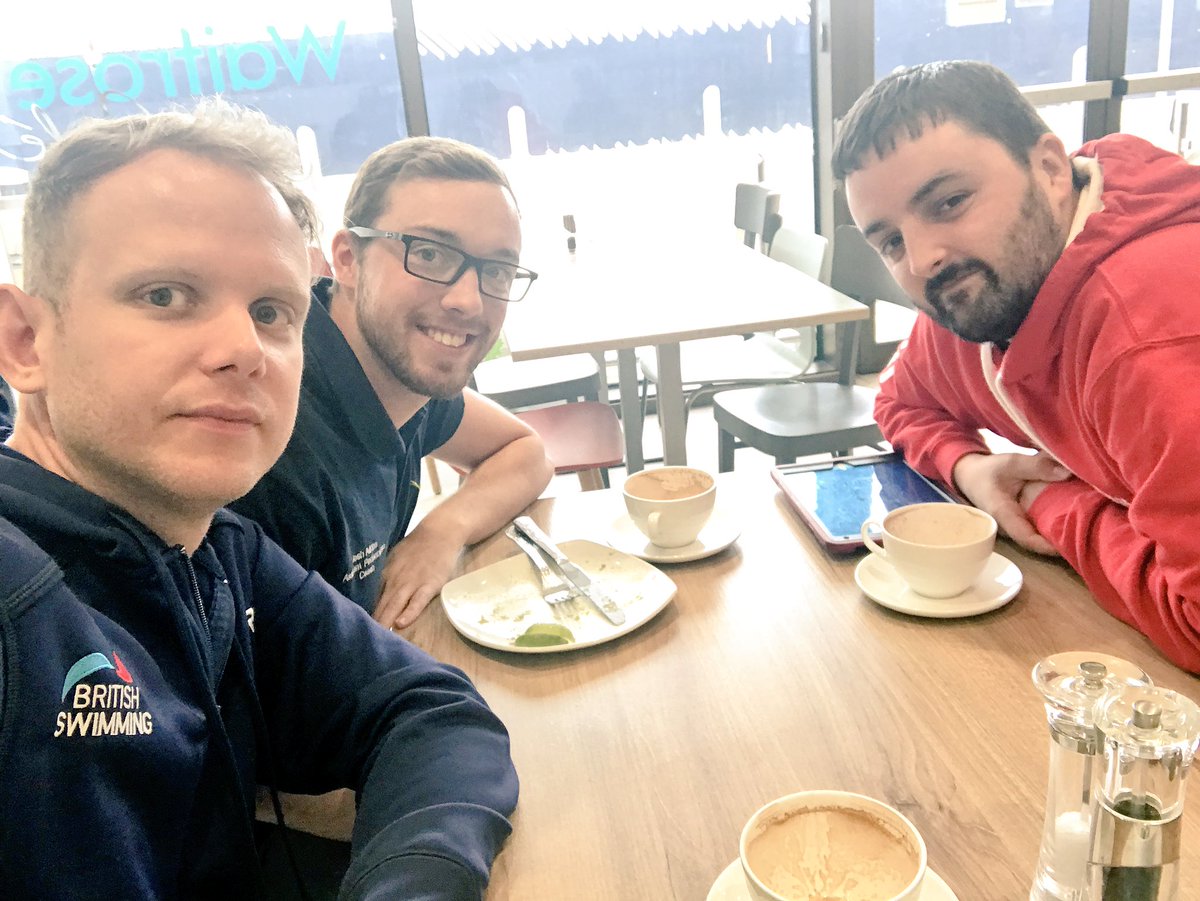Wycombe_Swim's tweet photo. Coaches planning & working together #swimmersfirst @AmershamSC @KevBrooksCoach @joshuaatkins93 @jasonkeeler #SundayTalent #longcourse https://t.co/UKcCI21KOG