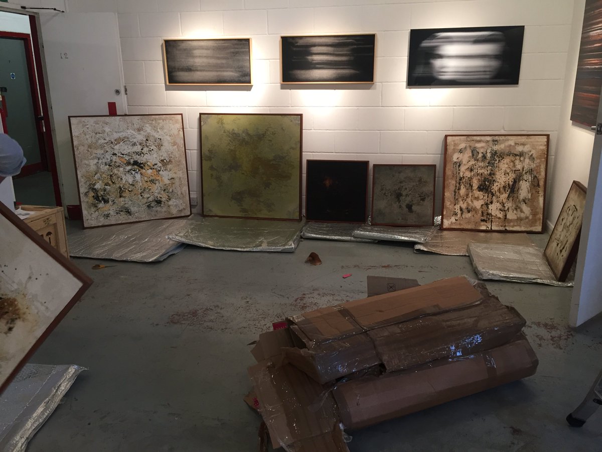 FiumanoProjects's tweet image. Fantastic new works by Roger Holton! On route to PULSE MIAMI #pulseartfair #art #gallery #rogerholton #fiumanoclase #workhard