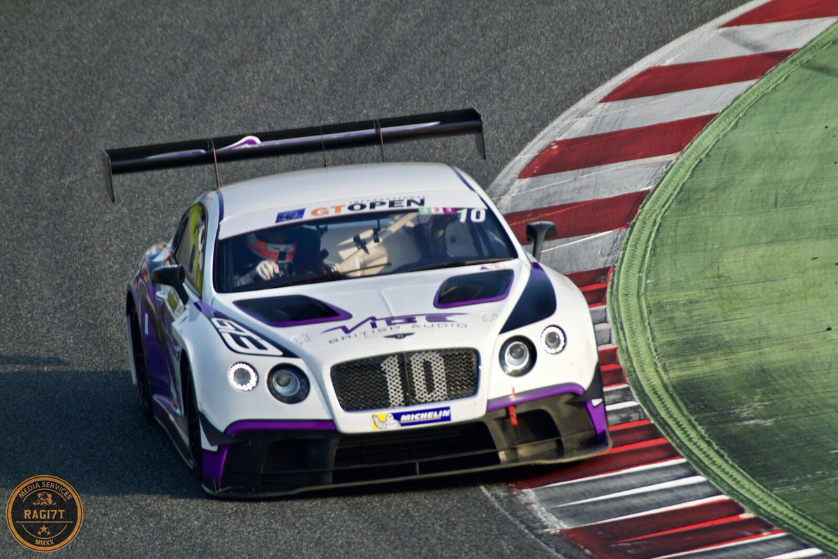 JordanRacing10's tweet photo. Ready for the final race of the @GT_Open #letsgo https://t.co/BWa6gpKfCn