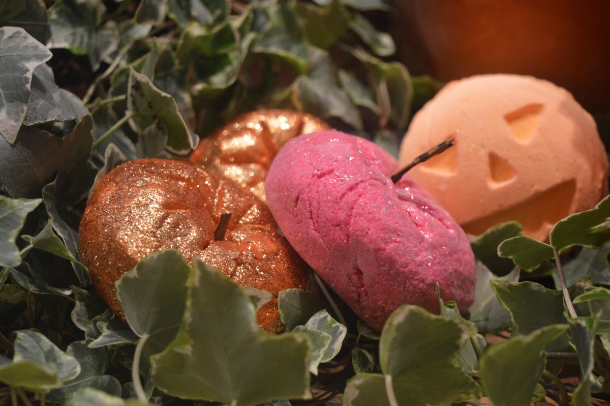 Lush Reading tweet media