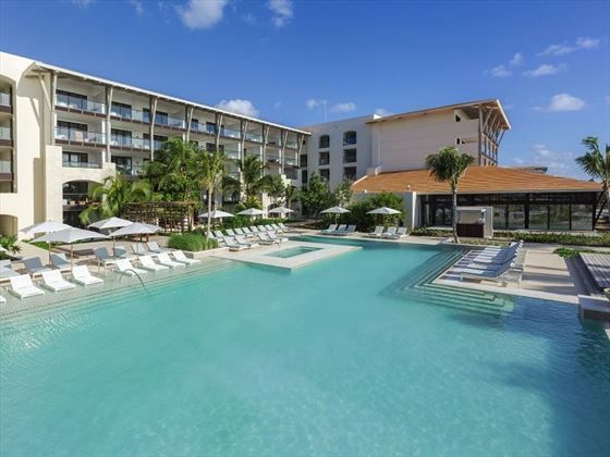TropicalSkyDeal's tweet photo. Save up to £600pp on stays at 5* adult-only UNICO 20º87º #Mexico if booked by 31Oct for stays before 22Dec 2017  🌞  https://t.co/oLWaG2QHtD https://t.co/pg8nJMfbO8