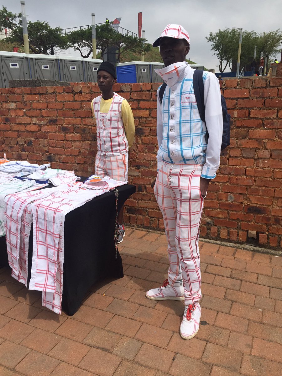 CityofJoburgZA's tweet photo. What's your take on this fashion trend spotted at #UrbanClash yesterday? 😎 #ArtsAlive2017 ^TT https://t.co/rpxVnwi7fr