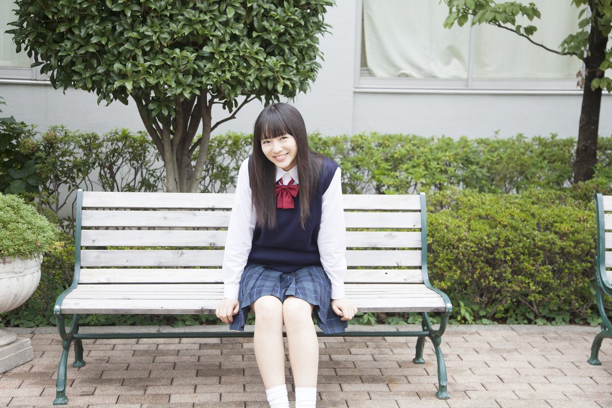 RJUP_Official's tweet photo. エビ中×立命館大学スペシャルショートムービー『ユメ、ミライ。』
メイキングショット㉑
雨上がりの放課後に中山さん(^_^)
https://t.co/eMOolDfOaq
#エビ中 #私立恵比寿中学 #ebichu #立命館 #YELL #ユメミライ https://t.co/JKlBfGGnTg
