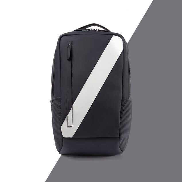 It's all about stripes this season, so try the Bolt Skydive Backpack to be right on trend.