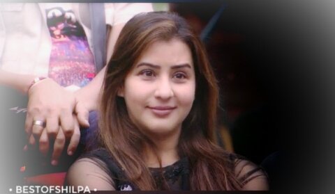 BestOfShilpa's tweet photo. Queen of expressions and charisma ✨

#ShilpaShinde #WeekendKaVaar #BB11 https://t.co/8GgB2DcGAB