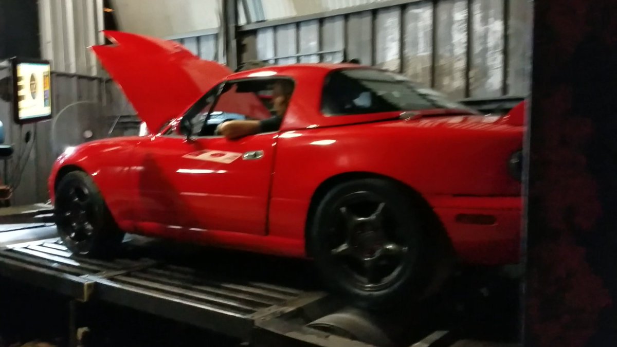 TopMiata's tweet photo. 🔥 "13b powered, 522hp@17 boost, from Puerto Rico 🇵🇷 #TopMiata #RotaryMiata https://t.co/zY1J9LEMZS