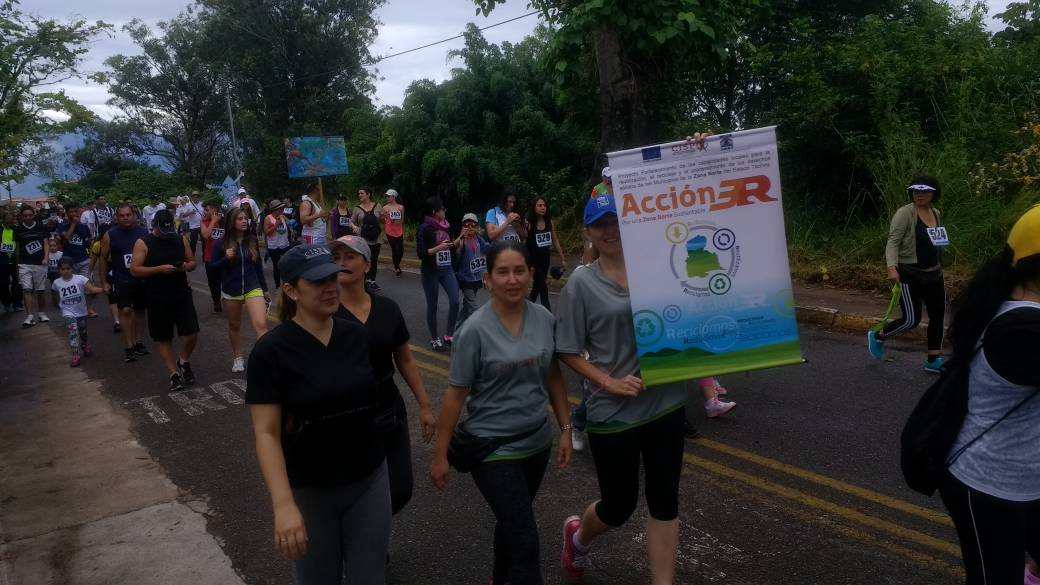 AClimatica's tweet photo. @Acciones3R presente en Caminata Ecologista 8K de @contacto937 @cafe_concafe apoyando la conservación del ambiente https://t.co/25rZXs6TDP