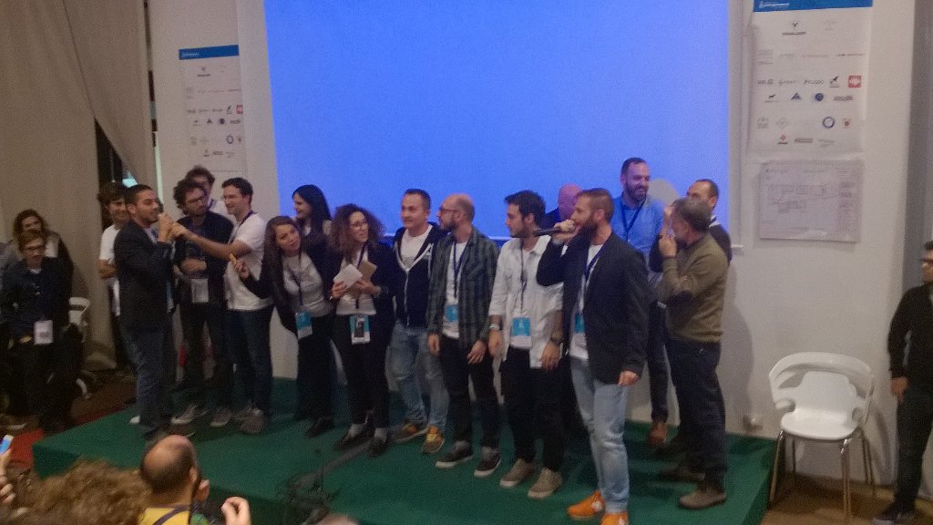 Special thanks agli organizzatori della Start up weekend 2017 <a href="/swcatania/">Startup Catania</a> #swcatania17 <a href="/soc_rep/">Social Reporters</a> #socialreporters