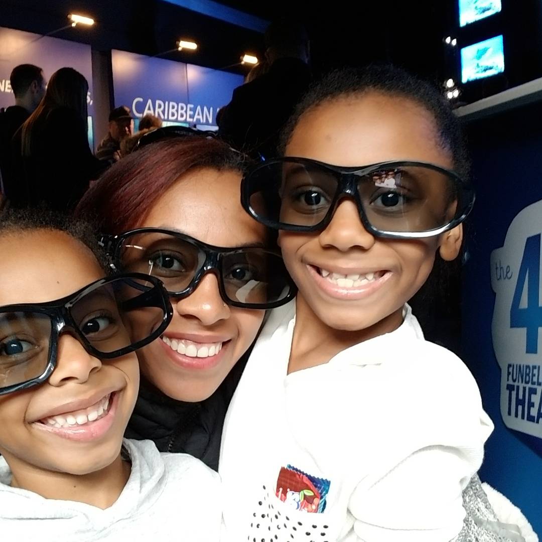 LovePeaceMommy's tweet photo. Family day at @GeorgiaAquarium to check out their newest attractions! #georgiaaquarium #aquariumexplorer #fintasticfun https://t.co/AxVdG5BGrl