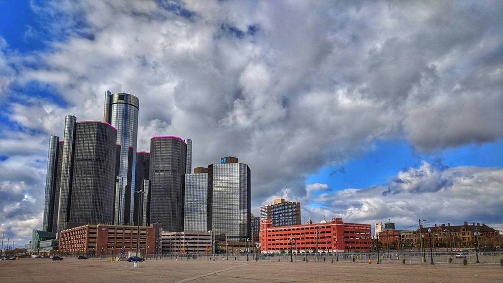 MyLifeAsANomad's tweet photo. #gmrencen #gmrenaissancecenter #detroit #michigan #riverwalk #travel #travellife #promolife #roadlife #tourlife #mylifeasanomad #photograph… https://t.co/NWJ8XkKyks