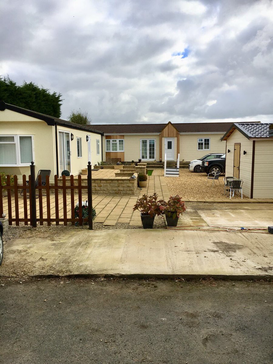 JReganSecurity's tweet photo. Great new holiday park contract awarded today @thecotswolds... @JReganSecurity @holidayhomes #Security #AssetProtection https://t.co/zvTpNy8S1s