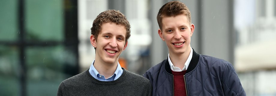 wiwo's tweet photo. Im Interview sprechen die Nitsche-Brüder über den Verkauf der Nachhilfe-App #Math42, der sie zu Millionären machte: https://t.co/aiqHcCHGLR https://t.co/6UuiGKfYmR