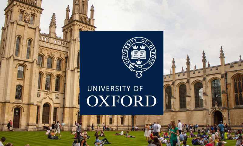 JReganSecurity's tweet photo. Working @UniofOxford providing Security &amp; Licenced Chaperone Services. @Oxford is such a wonderful historical place..    #LicencedChaperone https://t.co/zByhN8XVUJ