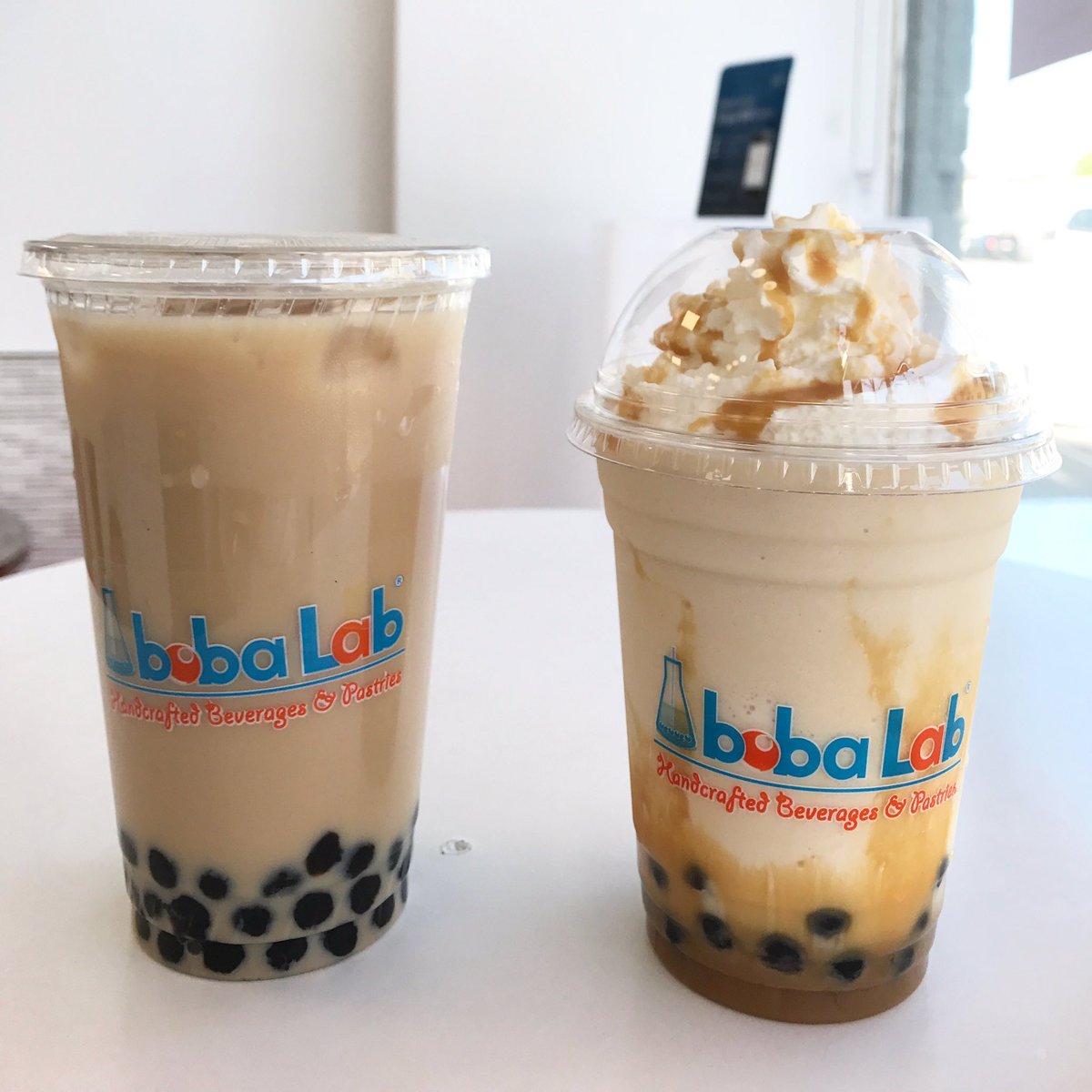 boba_lab's tweet photo. People are needing this today. Hmm π€π€π€ #samofoodie #bobalab #bubbletea #santamonica #santamonicafood #milktea #lafoodie #lafood #ladrino https://t.co/9EQEiPe3To