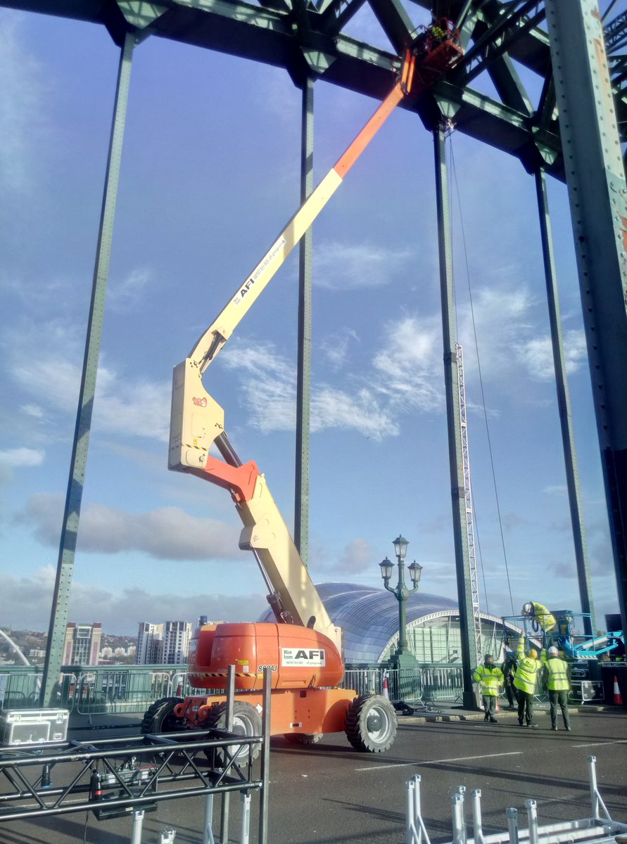 PlatformaArts's tweet photo. Following a great #Platforma2017 festival it's great to see @freedomcity2017 City celebrations get ready for the finale in #Newcastle https://t.co/dq1lz80cYc