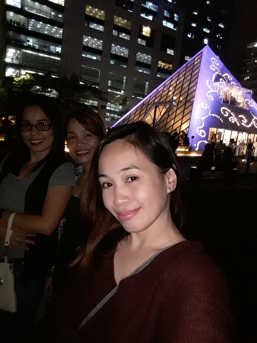 ZoeChloe_lu's tweet photo. We may not see each other often but we make sure to spend our day for keeps.😊😊
#friendsforkeeps https://t.co/vasg38nPKw