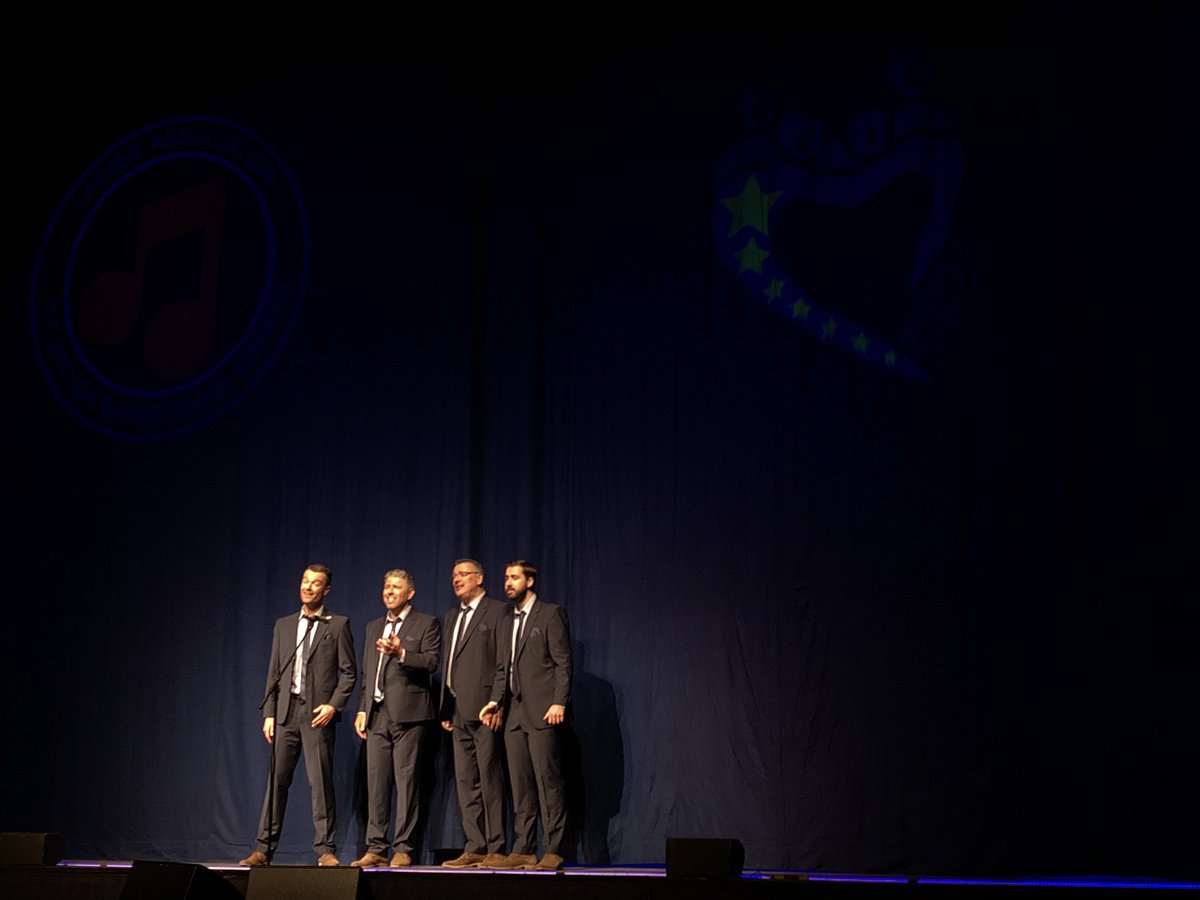 EBC2017's tweet photo. Euro QT 15 Men2B from @HollandHarmony sing Spend My Life with You &amp; Love Me and the World is Mine #LABBS17 #EBC17 https://t.co/TuwxKMb1B7