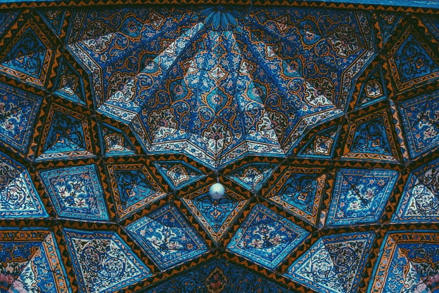 ShiaMeetup's tweet image. "A friend is like a relation, and a true friend is one who speaks well of you even behind your back. " - Imam Ali (as)