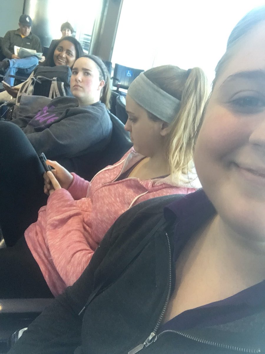 umd_swe's tweet photo. Pit stop at @DENAirport . next stop, the beautiful state of Minnesota!! https://t.co/p9q5FJBsrj