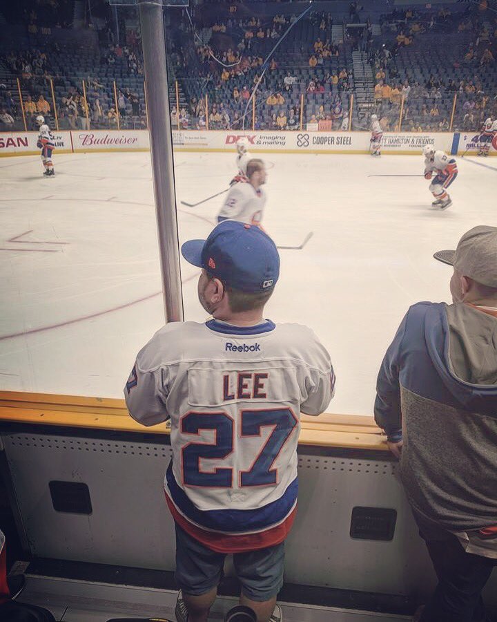 704Islander's tweet image. Reppin my boy @leeberr09 last night in Nashville!