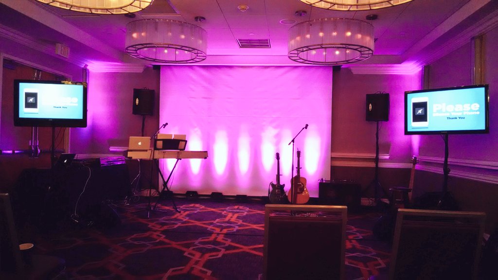 KKedenney's tweet photo. Ready for another AWESOMIZING service at @TRiverCC !!!!!!! https://t.co/0I1QzKQUpk
