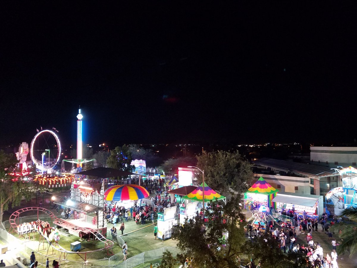 AZAvondale's tweet photo. Overheard at #BillyMooreDays  "I had the BEST time EVER! Thanks, Mom!" #MakingMemories #AviAz https://t.co/p72Ih1fLgB